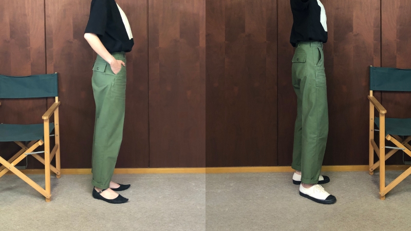 高身長女性の着画　シンゾーンのベイカーパンツ横から
